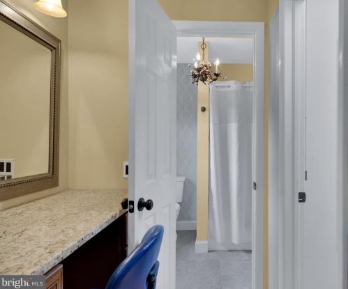 85 Colleen Cir, Trenton NJ 08638-1724 exterior