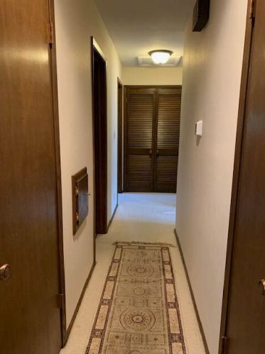 6536 Carpenter Ave, Milwaukee WI 53220-4551 exterior