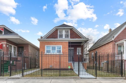 8344 Carpenter St, Chicago IL 60620-3130 exterior