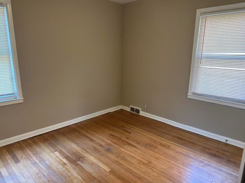 2307 Olive St, Milwaukee WI 53212-1025 exterior