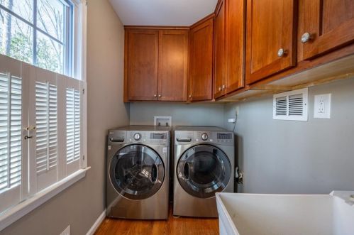 1434 Cedarhurst Dr, Atlanta GA 30338-4619 exterior