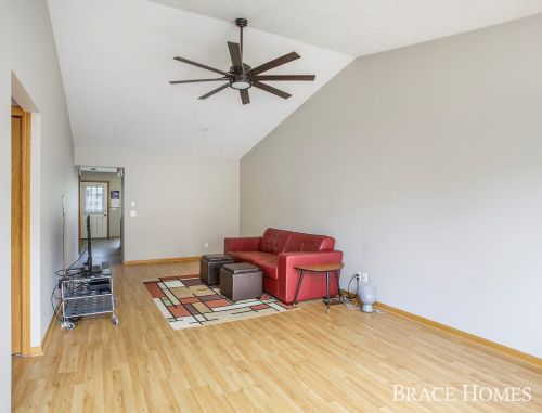 2203 Radcliff Cir, Grand Rapids MI 49546-7725 exterior