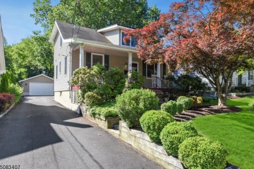 27 Niles Ave, Madison, NJ 07940-2340