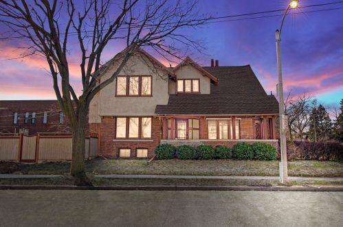 1202 Layton Blvd, Milwaukee, WI 53215-1653