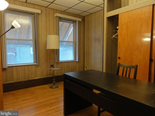 2516 10th St, Philadelphia PA 19148-4424 exterior