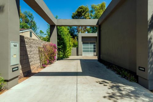 5625 7th Ave, Phoenix AZ 85013-3043 exterior