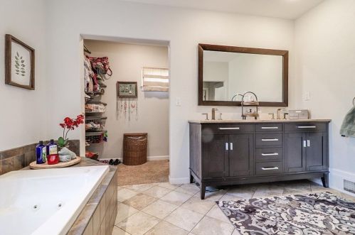 1463 Enota Ave, Gainesville GA 30501-1919 exterior