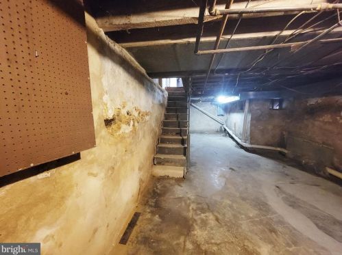 3835 Marshall St, Philadelphia PA  19140-3215 exterior