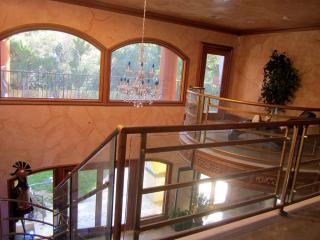 4266 Hillcrest Dr, Los Angeles CA  90008-4319 exterior