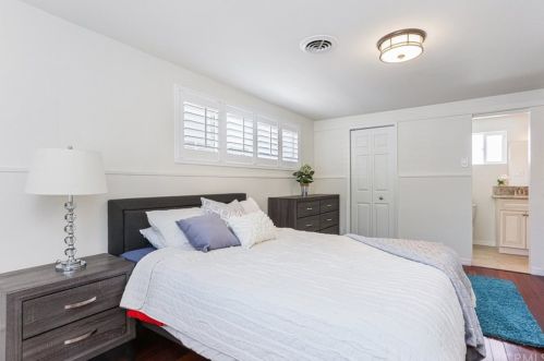 1627 Catalina Blvd, San Diego CA  92107-3720 exterior