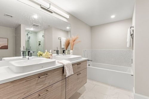 771 Harrison Ave, Boston MA 02118-2311 exterior