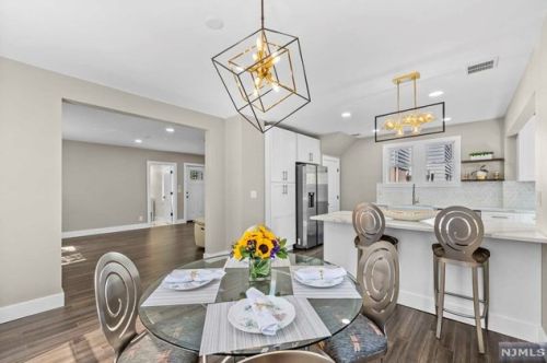 32 Florence Ave, Cresskill NJ  07626-1809 exterior