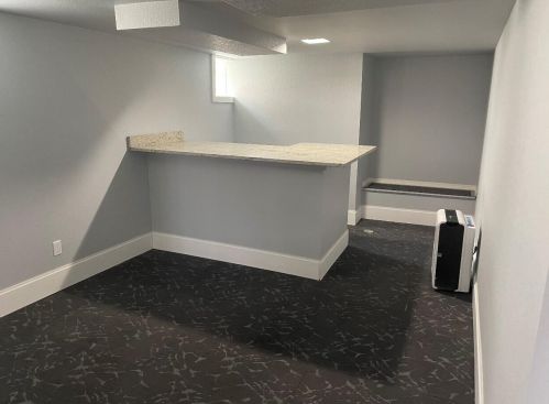 5515 33rd St, Milwaukee, WI 53221-4025