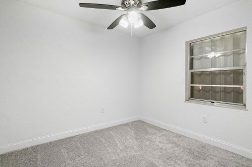 524 14 St, Fort Pierce FL 34950-2846 exterior