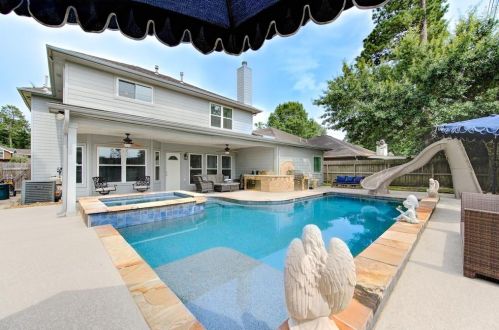 20043 Fieldtree Dr, Humble TX 77338-2304 exterior