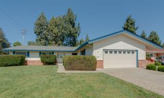 3005 Barrymore Dr, Concord CA  94518-2824 exterior