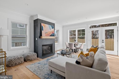 5805 Beech Ave, Bethesda MD  20817-3407 exterior