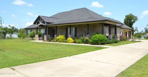 11567 Jadewood Cir, Youngstown, FL 32466-1701