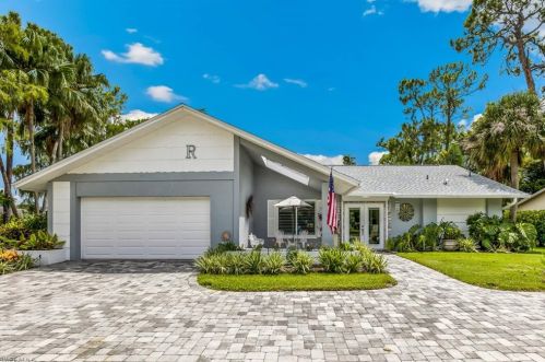 2232 Buckingham Ln, Naples, FL 34112-5415