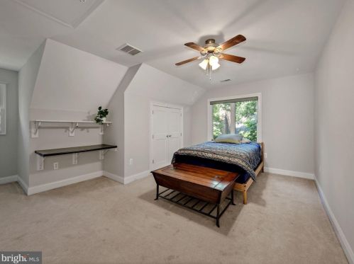 1111 Highland Dr, Silver Spring MD 20910-2220 exterior