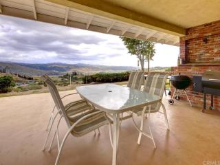 3321 Sage Rd, Fallbrook CA  92028-9373 exterior