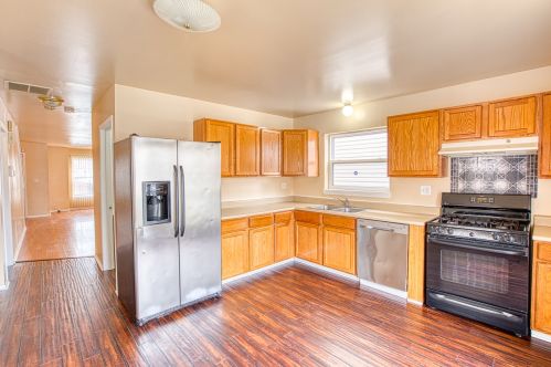 1502 Karlov Ave, Chicago IL 60651-1927 exterior