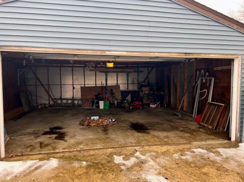 5692 40th St, Milwaukee WI  53209-3906 exterior