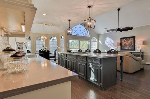 17 Kingwood Villas Ct, Humble TX 77339-3652 exterior