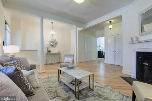 2812 27 St, Washington DC 20007-3144 exterior