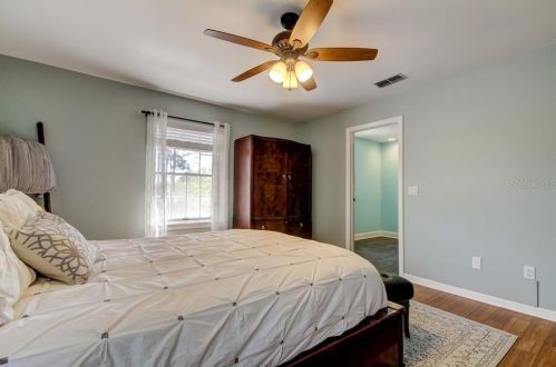 12216 Twin Br Acres Rd, Tampa FL 33626-3711 exterior