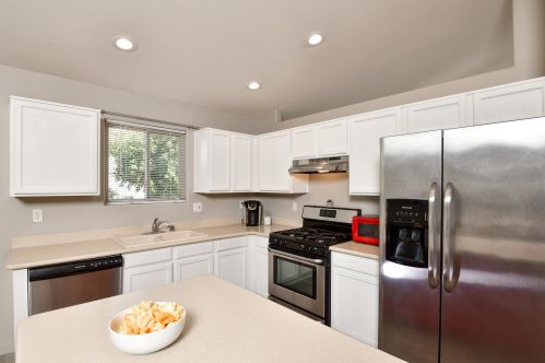 2245 Rio Vistoso Ln, Tucson AZ 85755-1911 exterior