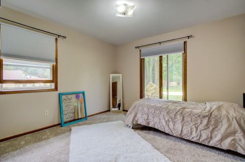 1854 Pinnacle Dr, Wyoming MI  49519 exterior