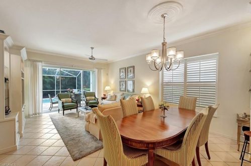 1826 Leamington Ln, Naples FL 34109-1452 exterior