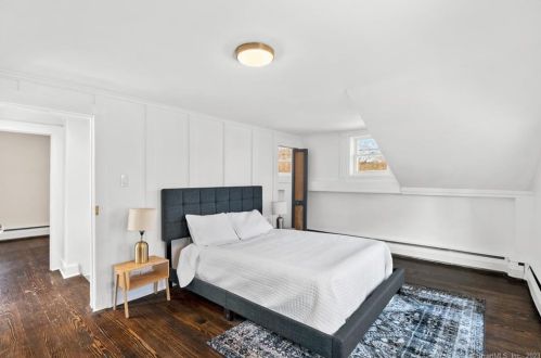 11 Vlg St, Deep River CT 06417-1720 exterior