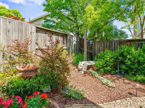 253 Marsalla Dr, Folsom CA 95630-7201 exterior