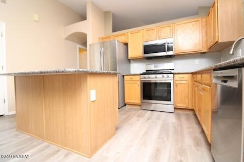 6054 Panorama Park Dr, Tucson AZ  85704-3938 exterior