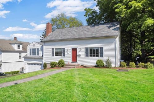 38 Florence Ave, Ellington, CT 06029-4117