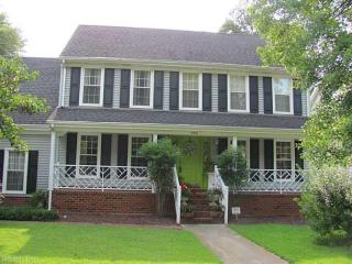 706 Aguila Dr, Chesapeake, VA 23322-8034