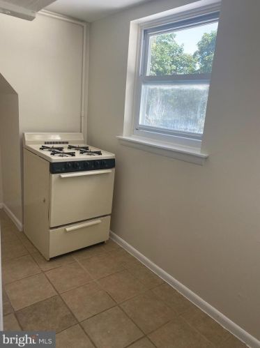 242 Harvey St, Philadelphia PA  19144-3335 exterior