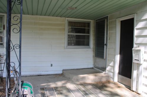 1427 May St, Joliet, IL 60435-4049