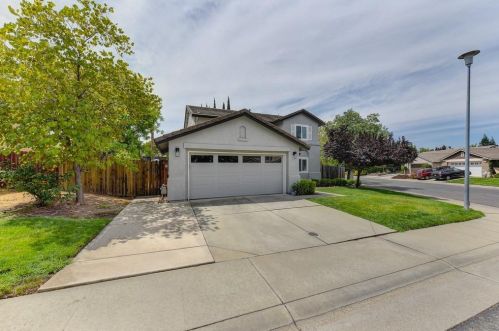 793 Fratis St, Folsom, CA 95630-9568