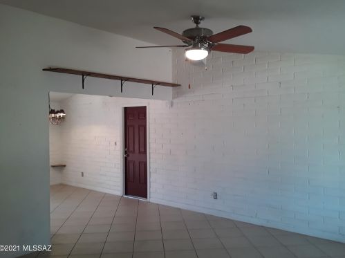 3091 Eastview Ave, Tucson AZ 85730-2931 exterior