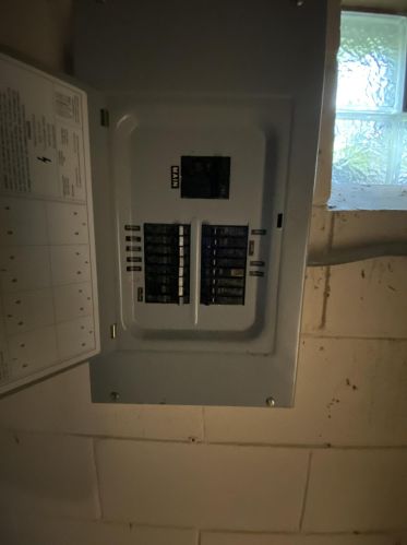 5300 87 St, Milwaukee WI 53225-3512 exterior