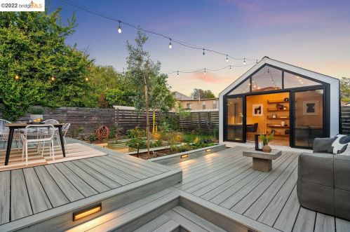 1256 Carrison St, Berkeley CA 94702-2410 exterior