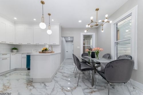 128 Brookside Ave, Irvington NJ  07111-3303 exterior