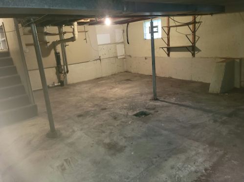 4850 Long Ave, Chicago IL 60638-1713 exterior