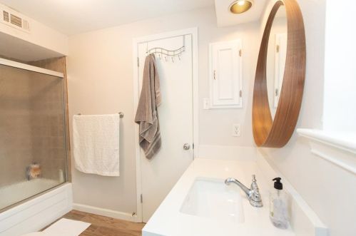 14140 Edgecrest Dr, Dallas TX 75254-2803 exterior