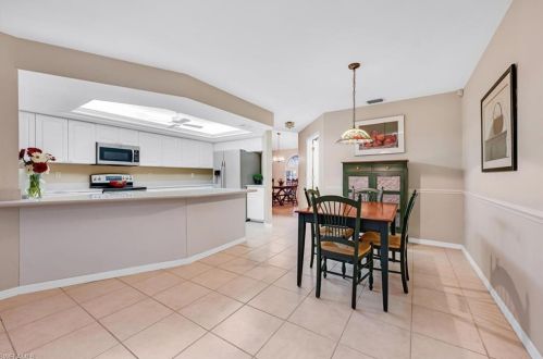 9753 Campbell Cir, Naples FL 34109-4508 exterior