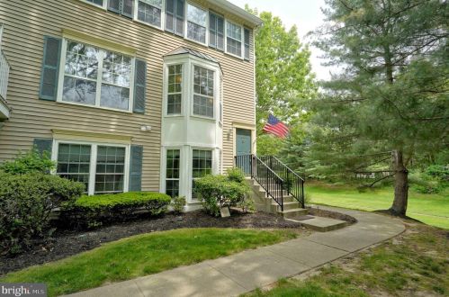 46 Lehavre Ct, Trenton NJ  08619-4723 exterior