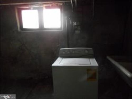 2220 Cantrell St, Philadelphia PA 19148-3319 exterior